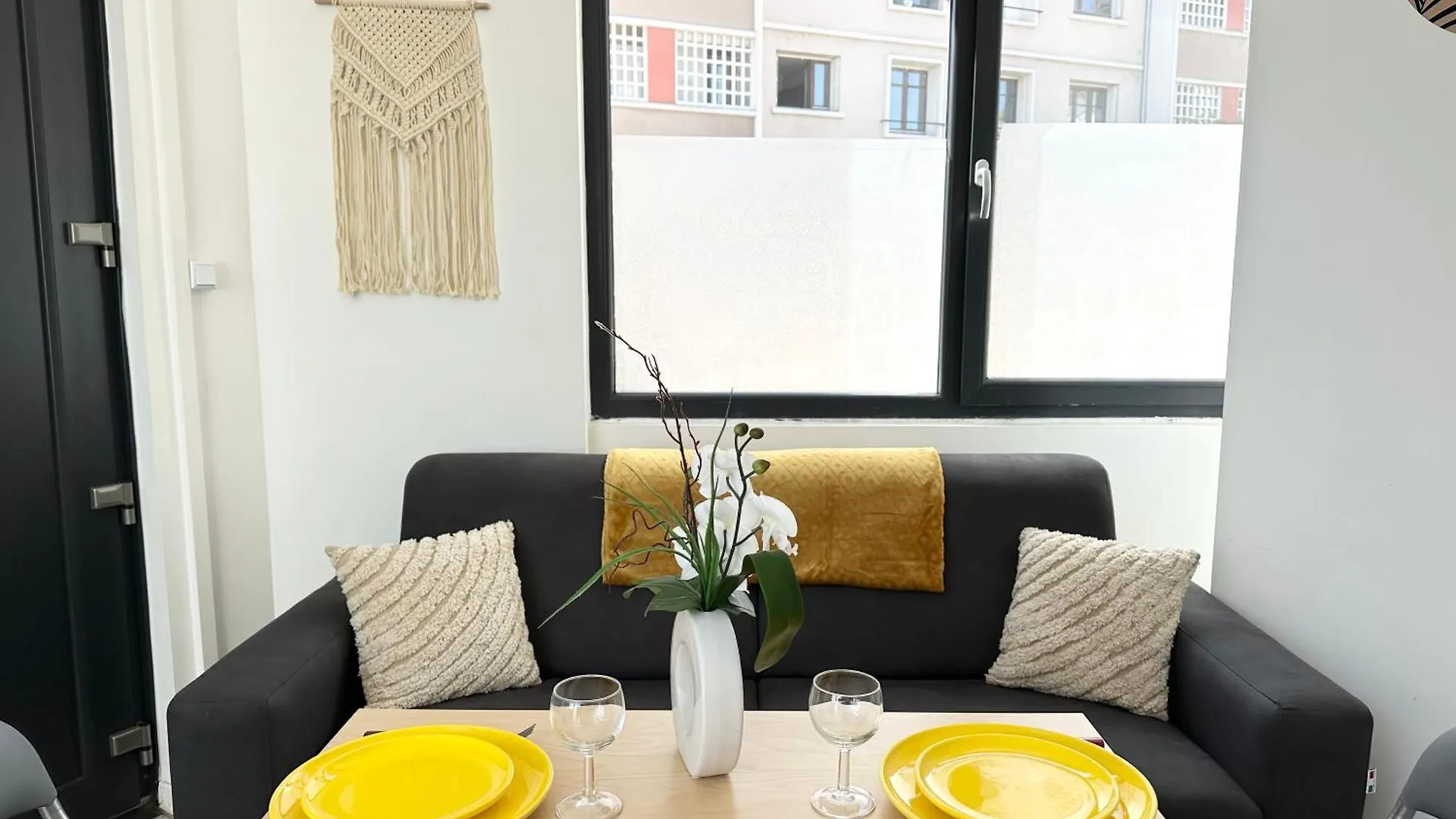 Le Francis, Petit Studio Proche Metro A Villeurbanne Apartment